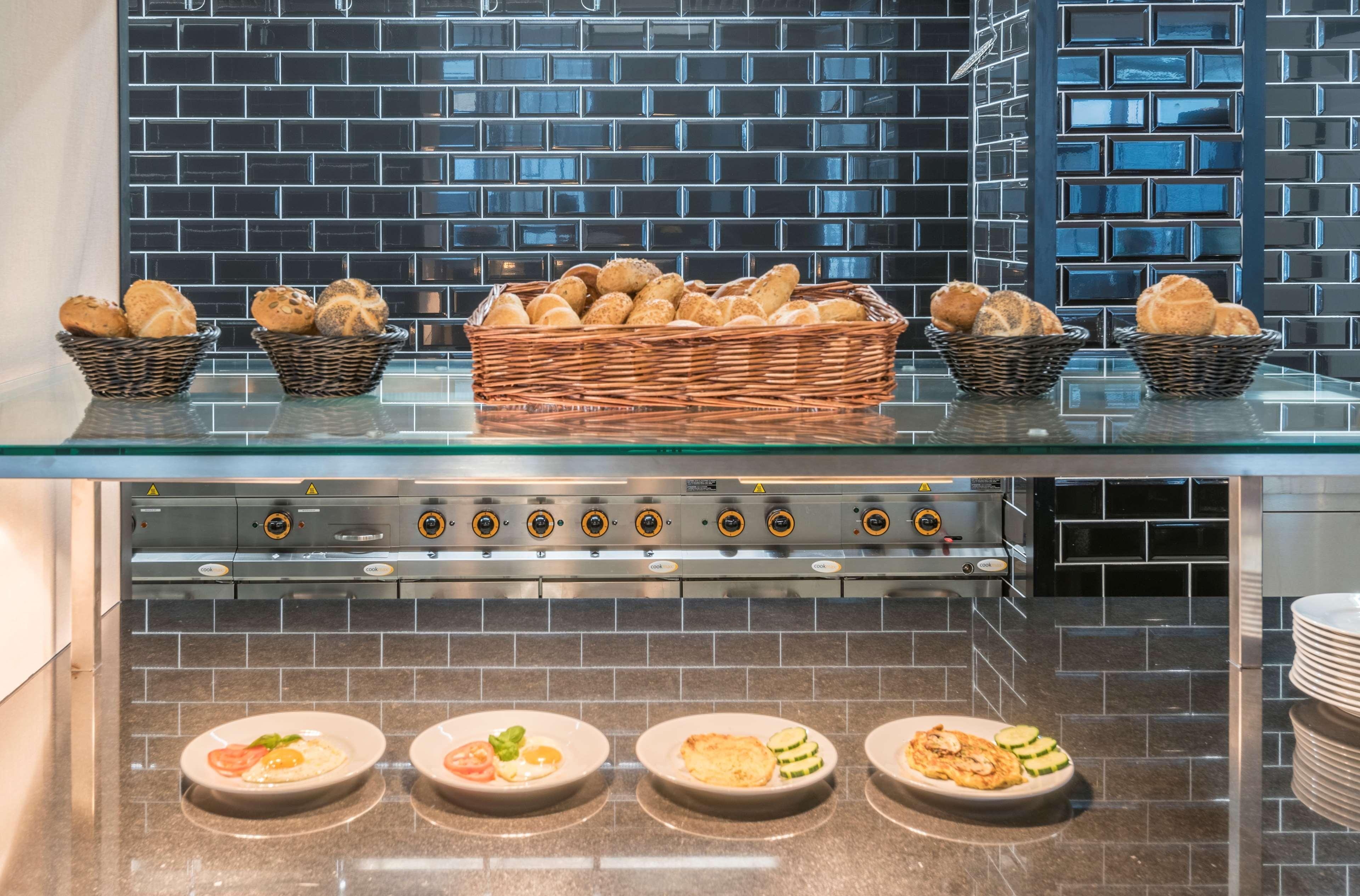 Hilton Garden Inn Munich City West Εξωτερικό φωτογραφία