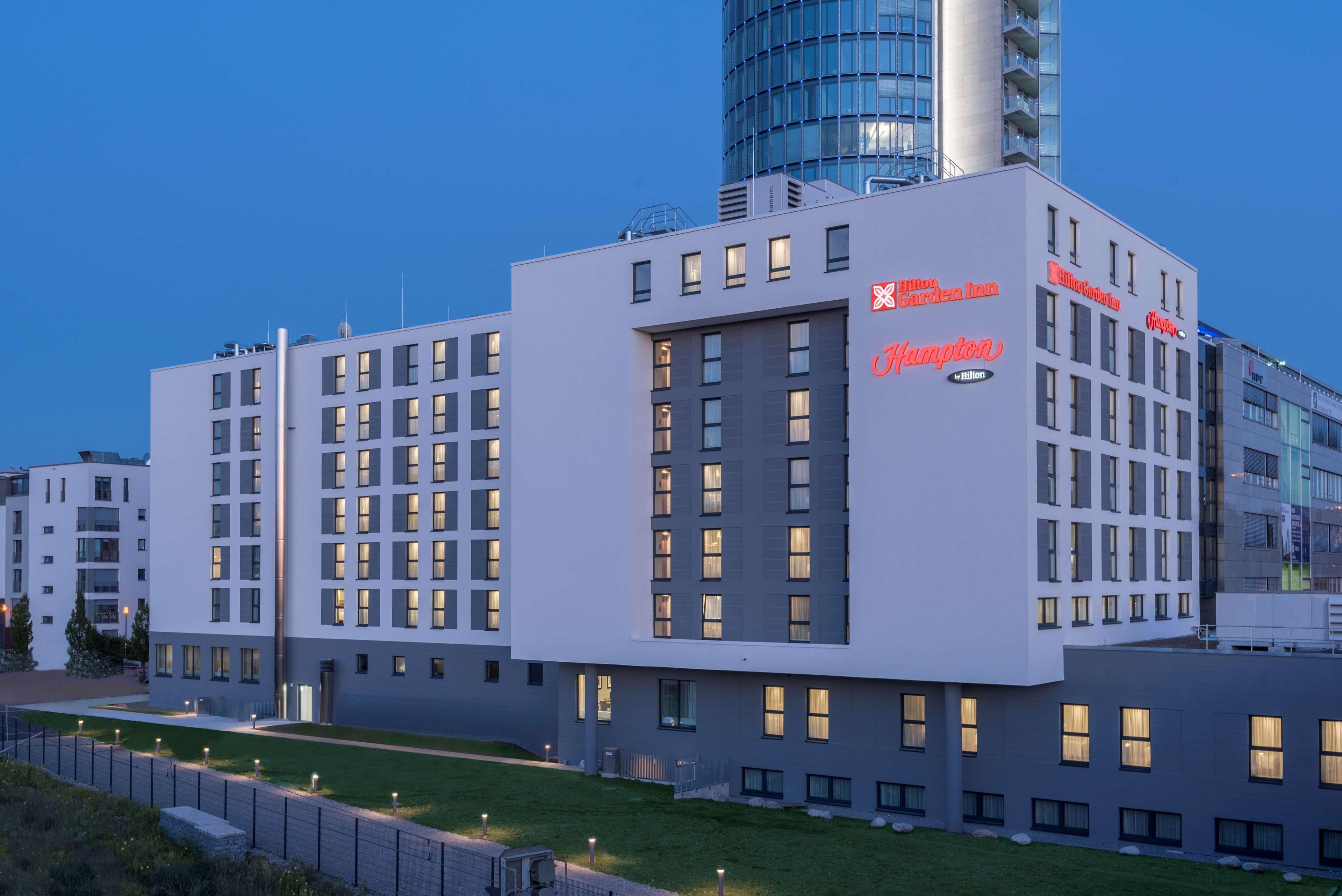 Hilton Garden Inn Munich City West Εξωτερικό φωτογραφία