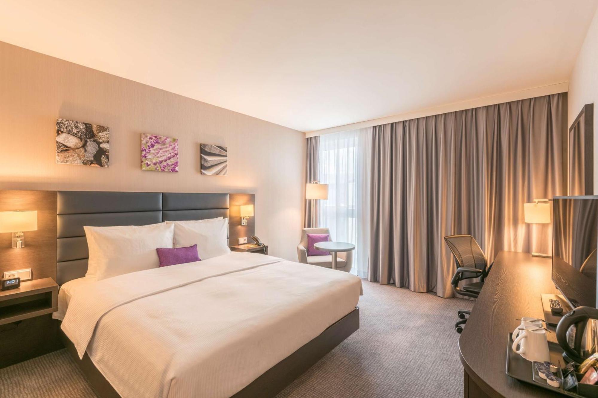 Hilton Garden Inn Munich City West Εξωτερικό φωτογραφία