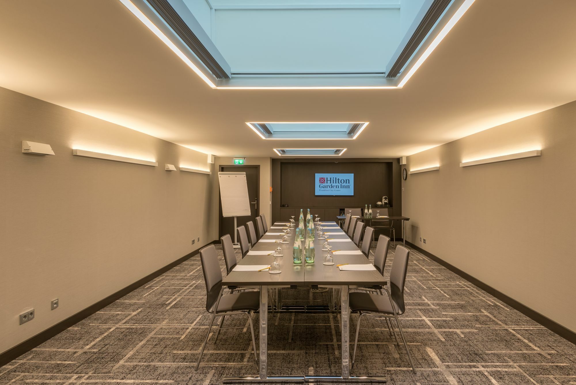 Hilton Garden Inn Munich City West Εξωτερικό φωτογραφία